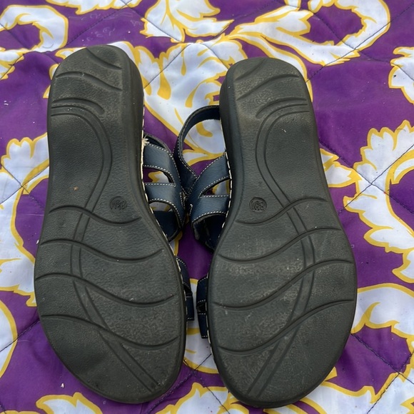 Navy sandals - Picture 2 of 2